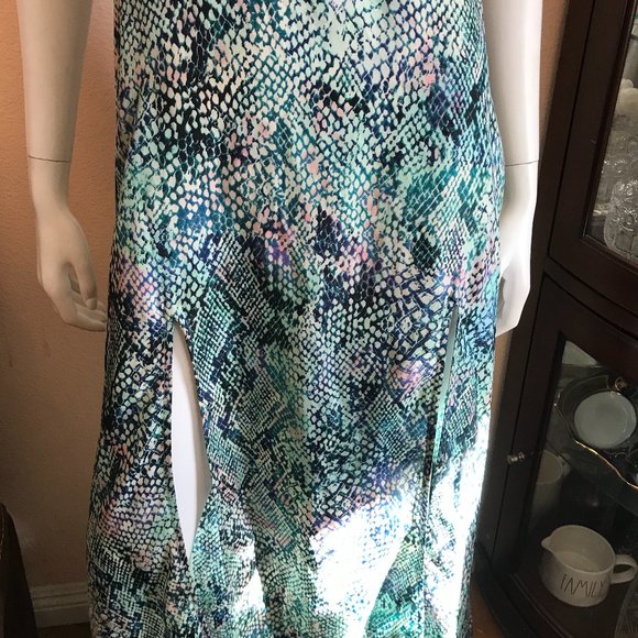 Lovers Friends Smokin Hot Print Halter Maxi Dress - Picture 6 of 8